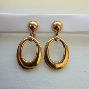 MONET Vintage Gold Tone Drop Earrings Clip-On‎ Marshall Field's Chicago 1960s